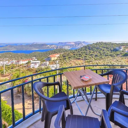 3 House Апартаменты