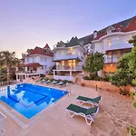 3 House Апартаменты