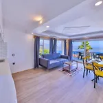 3 House Lägenhet Kaş