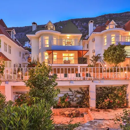 3 House * Kaş
