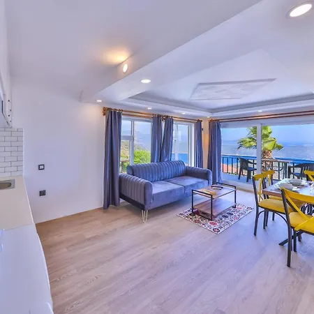 3 House Lägenhet Kaş